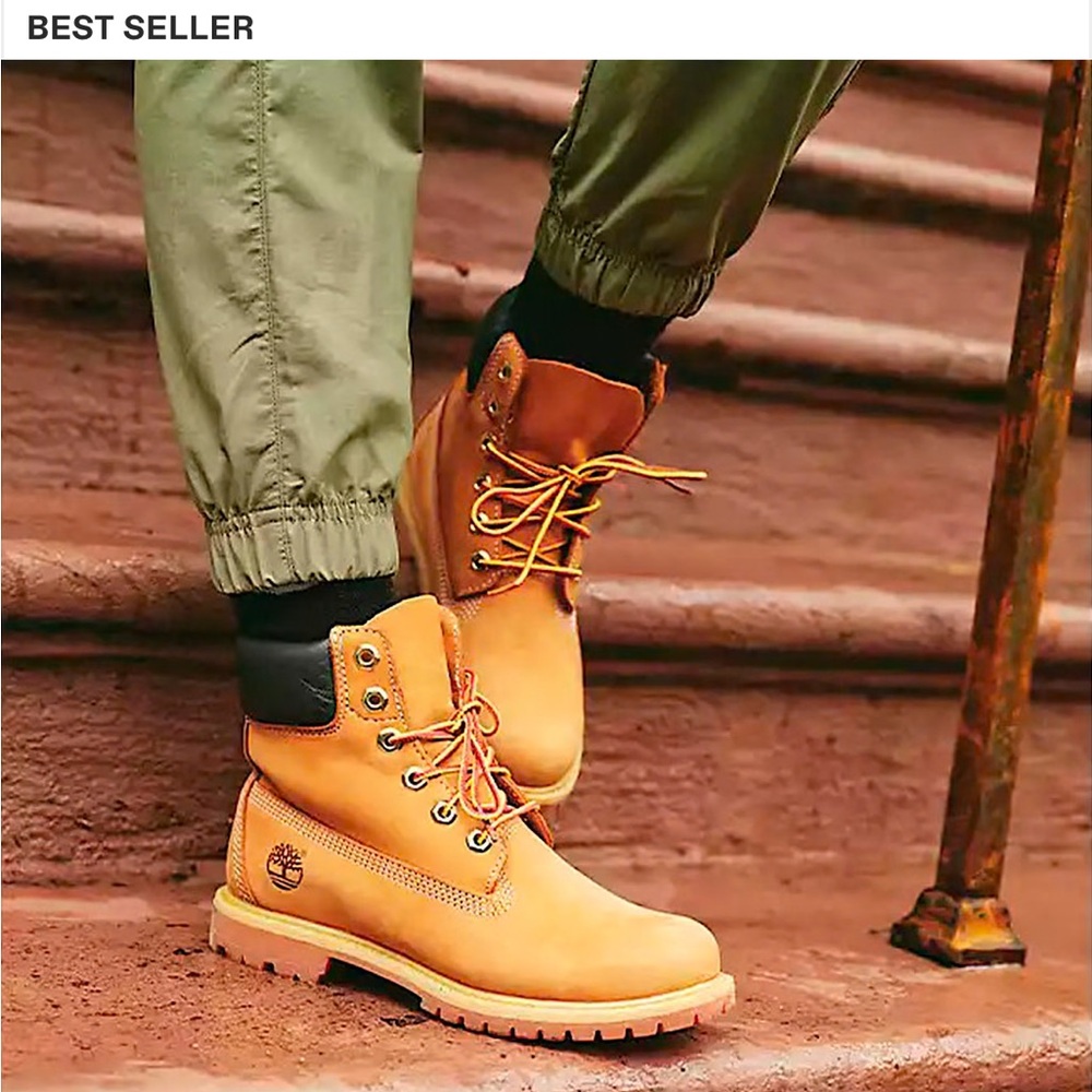 Timberland Premium Waterproof 6’ Boot in wheat (size 7) GREAT CONDITION +box